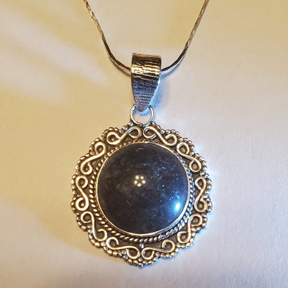 Tourmalinated Quartz Pendant 925 Sterling Silver - Picture 2 of 9